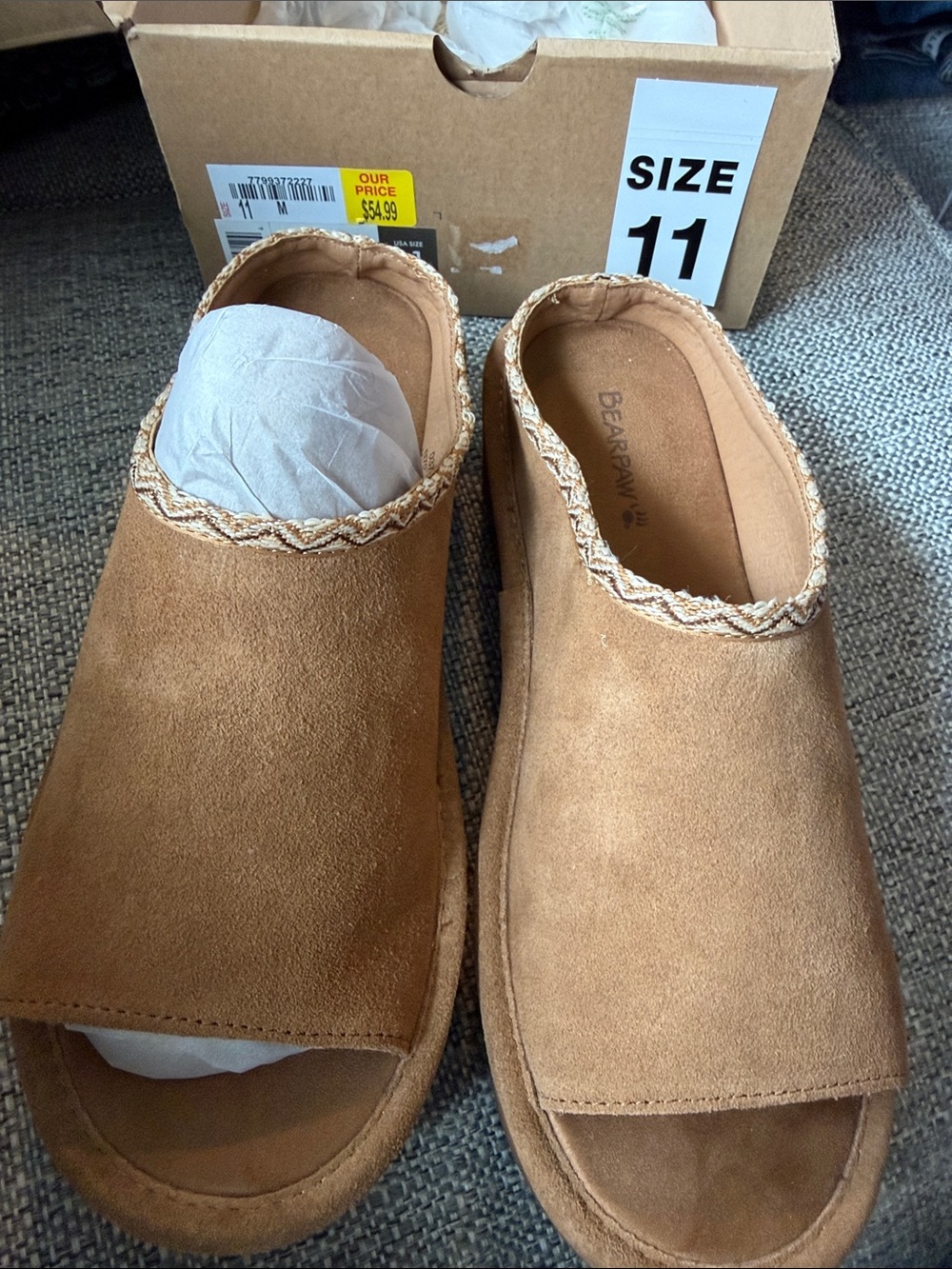NIB Bearpaw Navigate Suede Open Toe Mule
Platform Sandals Hickory Brown Size 11